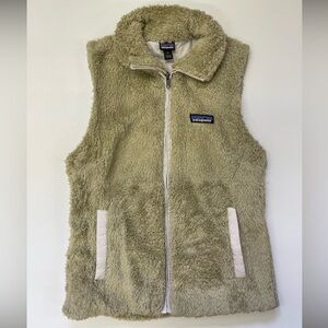 Patagonia teddy vest size small